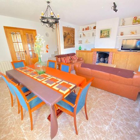 S&H El Caprichoso Villa Valdemaqueda Ngoại thất bức ảnh